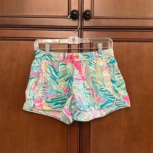 Lilly Pulitzer Run Around Shorts - Small